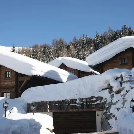 帕克小屋村公寓
