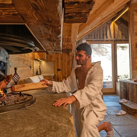 Park Village Hotel apartamentowy 4*