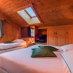 Park Village Apartmanhotel Livigno