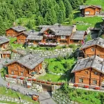 Park Village Apartmanhotel