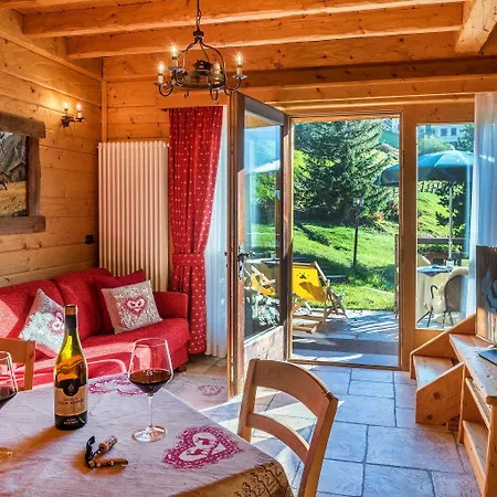 Park Village Lägenhetshotell 4*