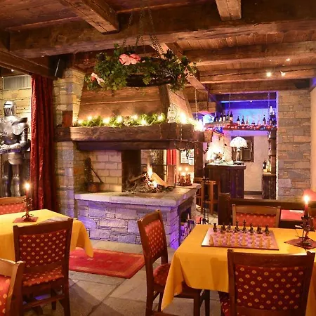 Aparthotel Park Village 3*