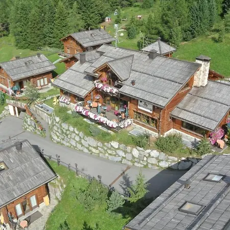Aparthotel Park Village