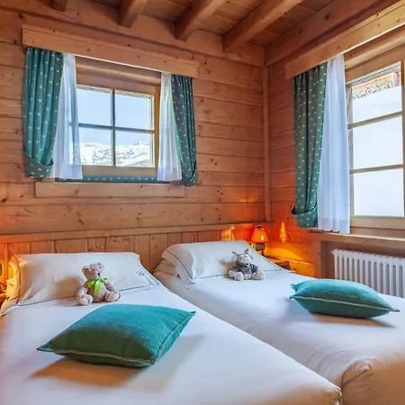 Aparthotel Park Village